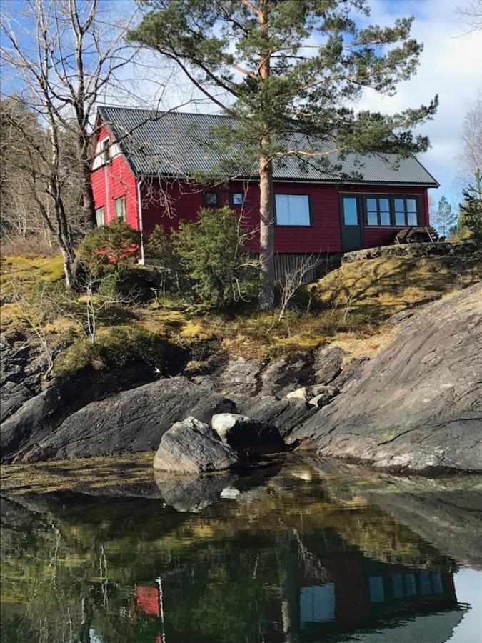 Teigen Leirstad, Feriehus Og Hytter Eikefjord Exteriör bild