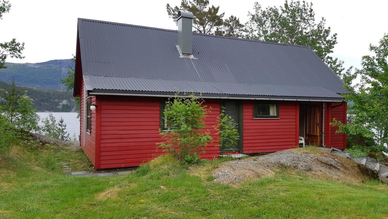 Teigen Leirstad, Feriehus Og Hytter Eikefjord Exteriör bild